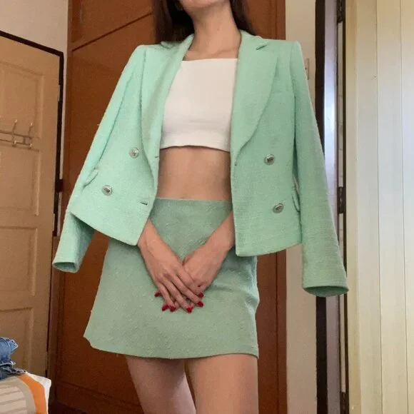 Zara Tweed Mini Skirt - Picture 2 of 6